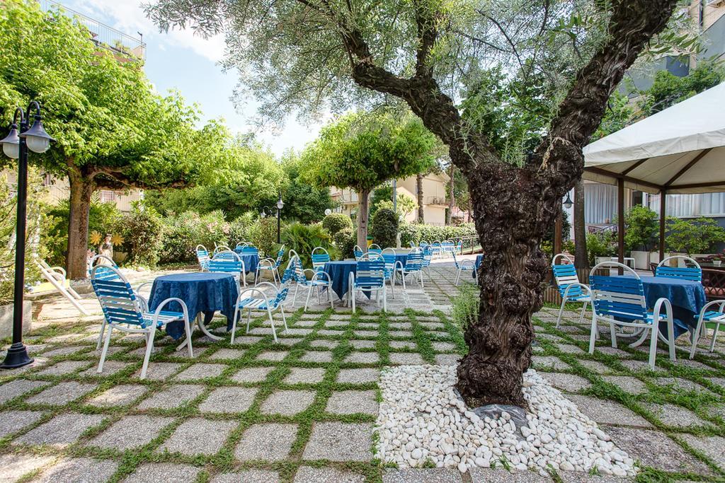 Hotel Real Cervia Eksteriør bilde
