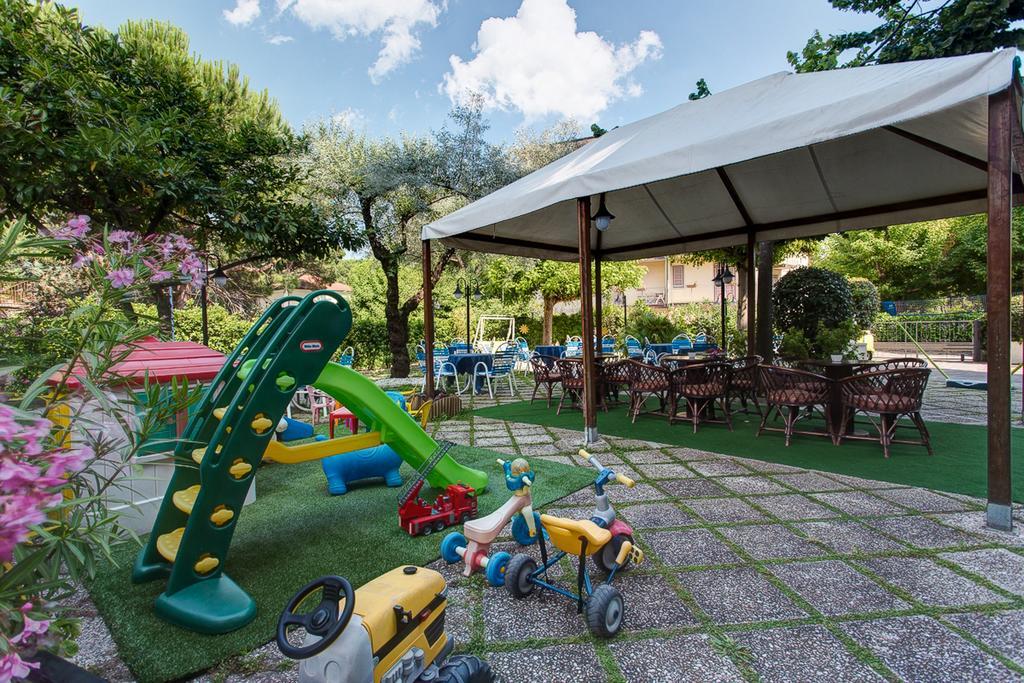 Hotel Real Cervia Eksteriør bilde