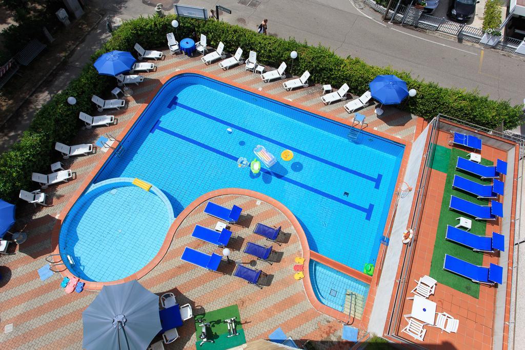 Hotel Real Cervia Eksteriør bilde