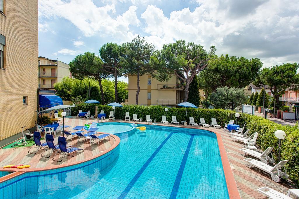 Hotel Real Cervia Eksteriør bilde